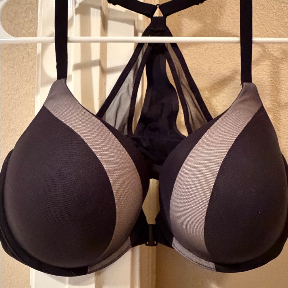 Victoria's Secret Black and Gray Bra